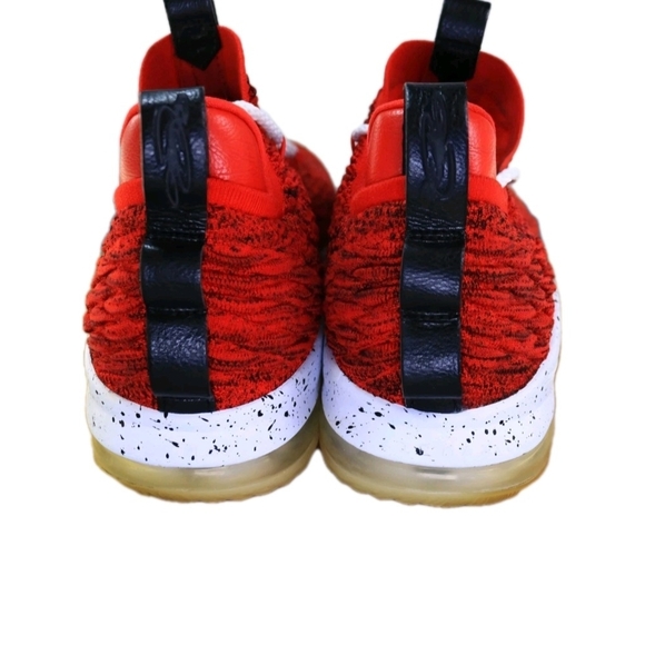 Nike LeBron 15 Low University Red Men's Size 10.5 (EUC) - Picture 7 of 9